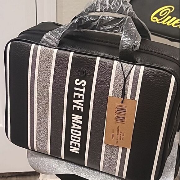 Steve Madden Logo Stripe Weekender Cosmetic Case - Picture 7 of 9